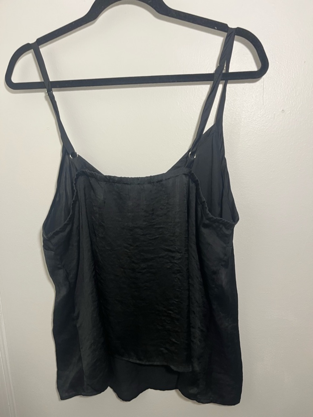 Adore Me Bethany Black V-Neck Spaghetti Strap Camisole - Picture 4 of 6